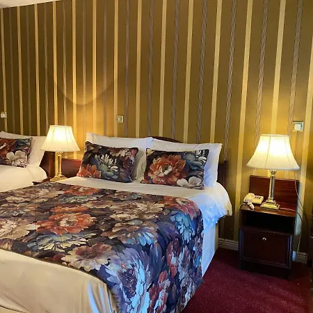 Towers غلينبييْ