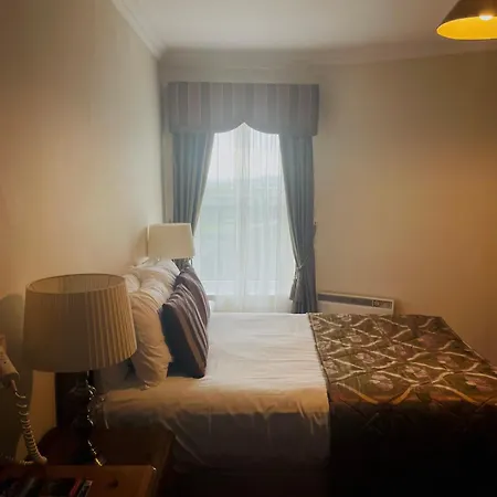 Towers غلينبييْ