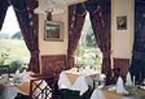 Towers Hotel 3*