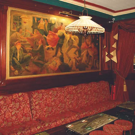 Hotel Towers 3*